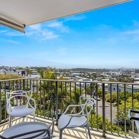 2-Bed Near Beach With Bbq & Stunning Ocean Views Alexandra Headland Exterior photo