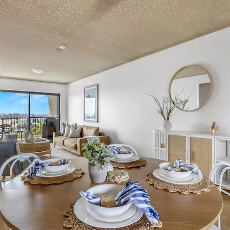 2-Bed Near Beach With Bbq & Stunning Ocean Views Alexandra Headland Exterior photo