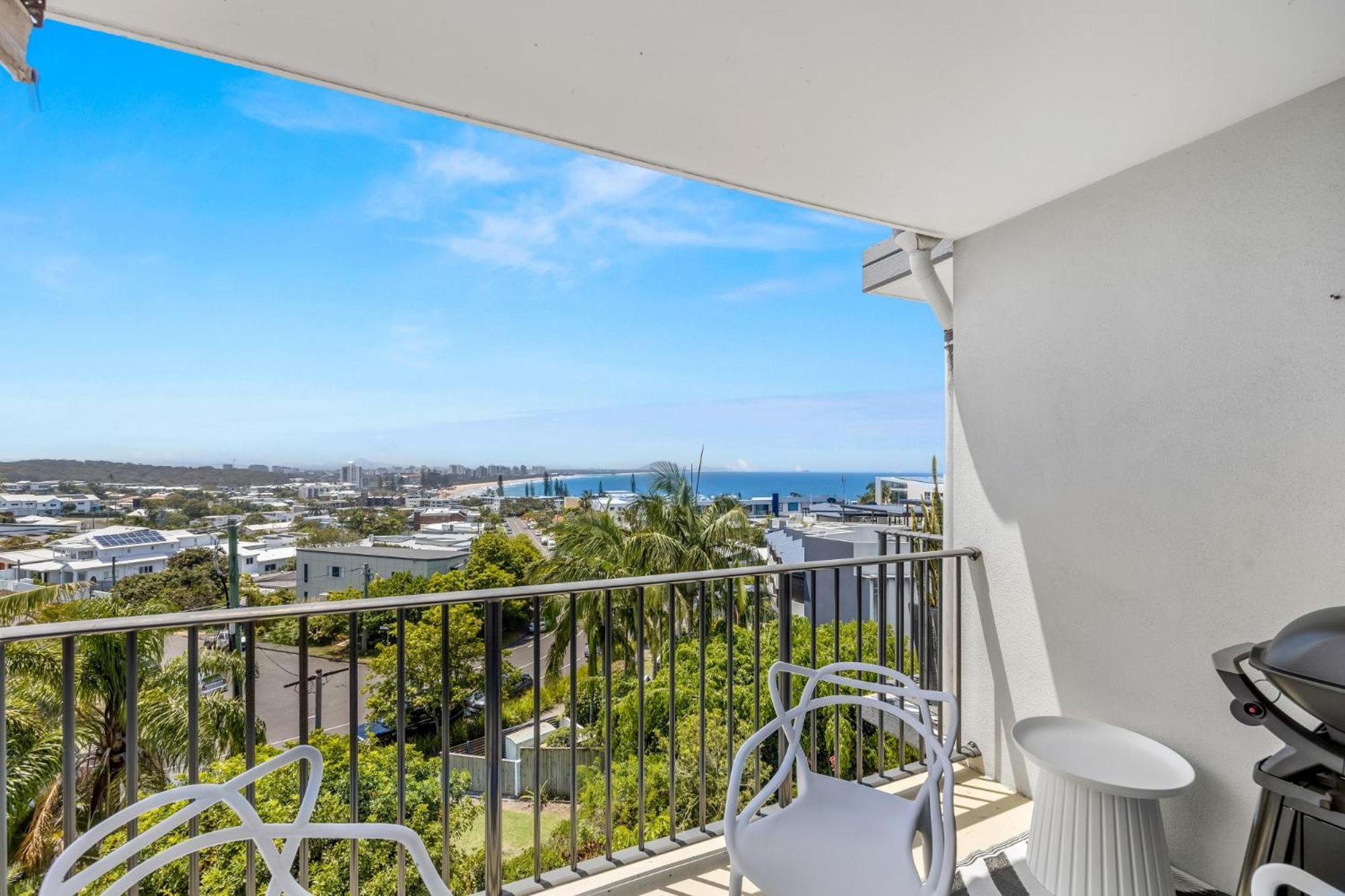2-bed Near With Bbq & Stunning Ocean Views Apartment Alexandra Headland
